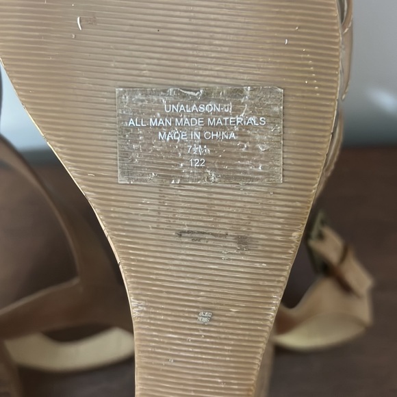 Wedge sandals - Picture 6 of 6